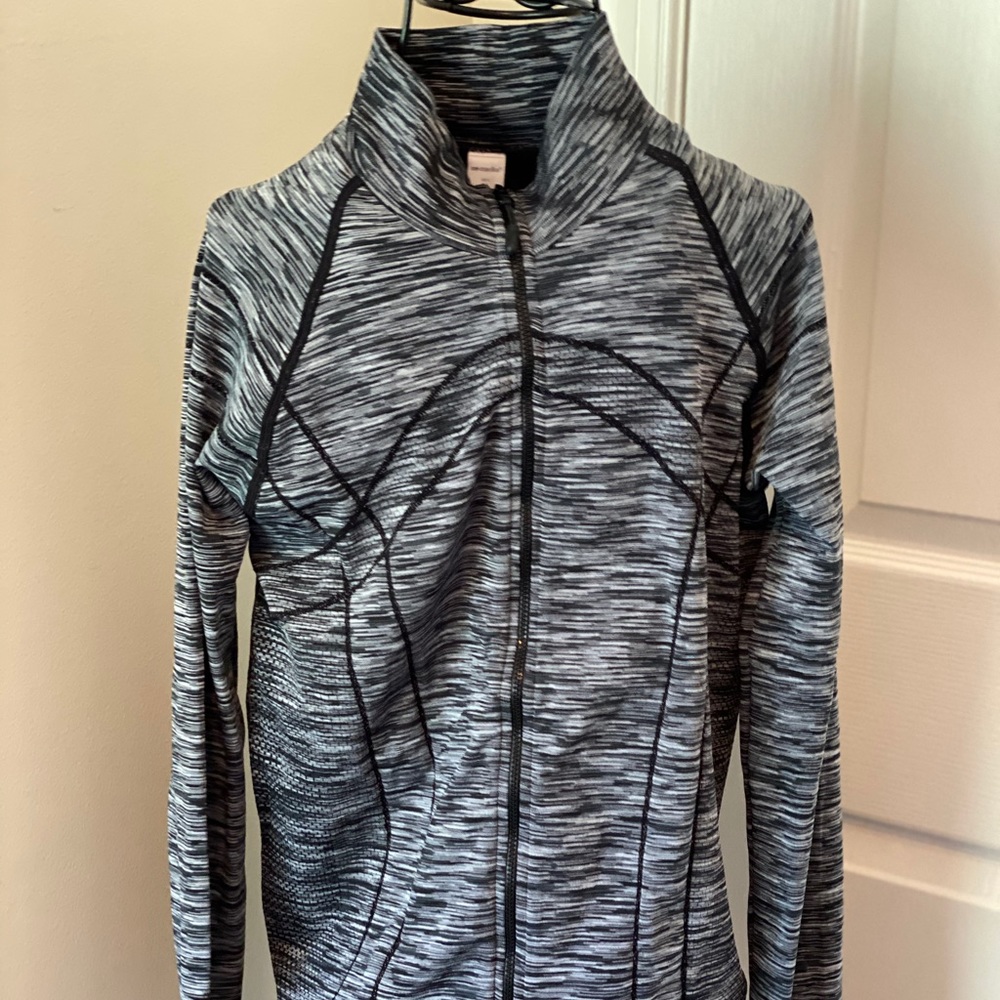 Marika Zip up Jacket - Size Medium